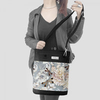 Chameleon grande Peonie e libellule