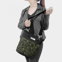 Chameleon piccola Edgar Allan Poe