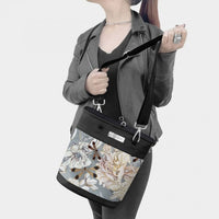 Chameleon piccola Peonie e libellule