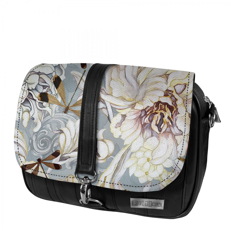 Cinderella Peonie e libellule